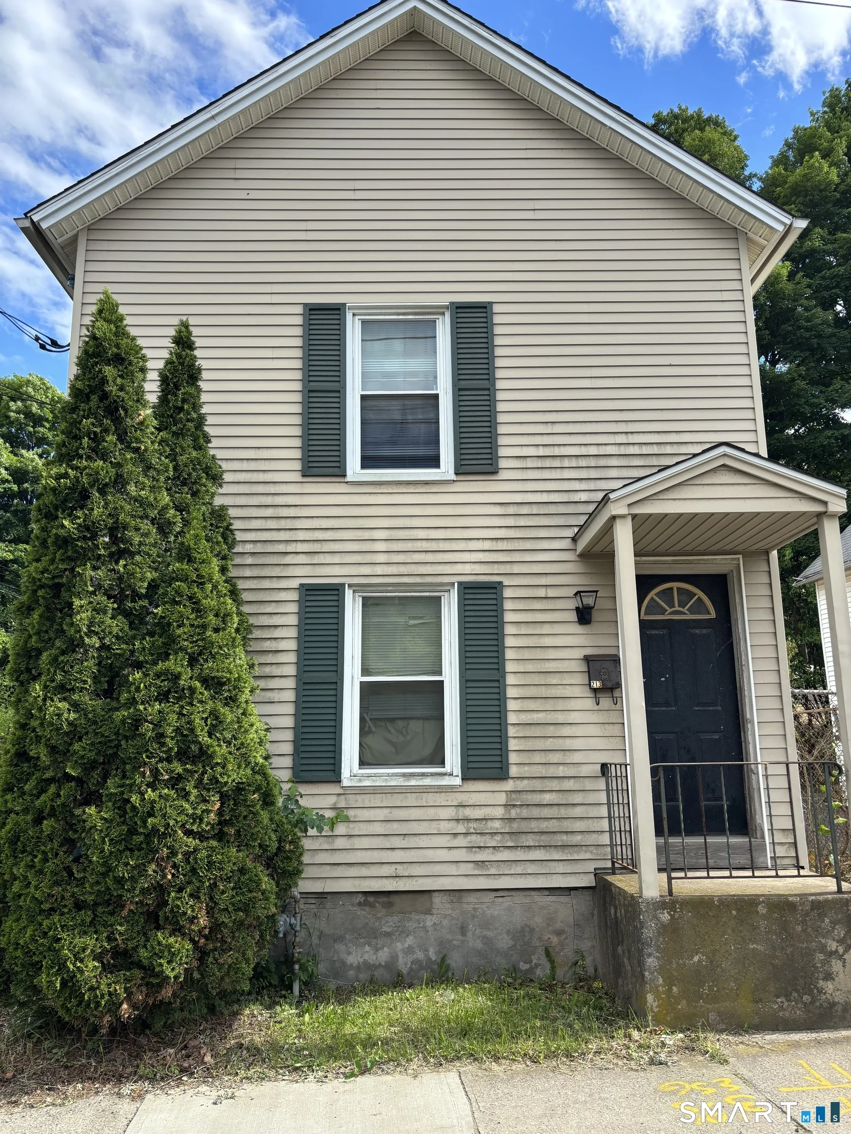 213 Park Street, Bristol, CT