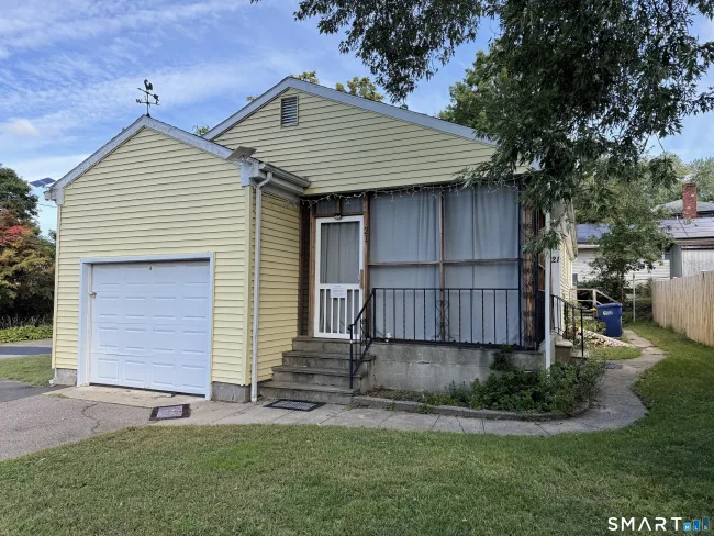 21 7th Street, Ansonia, CT
