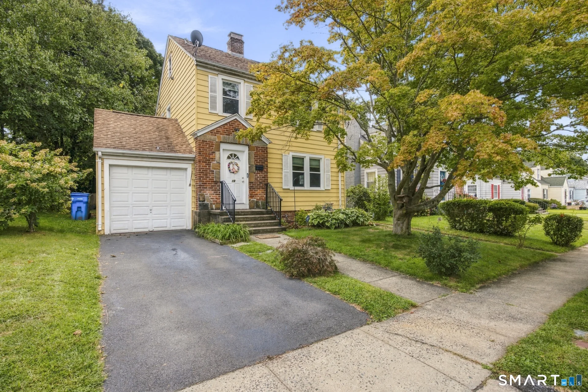 12 West Helen Street, Hamden, CT