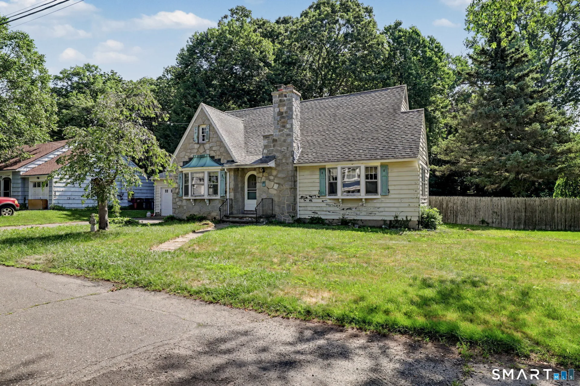 99 Homestead Avenue, Naugatuck, CT