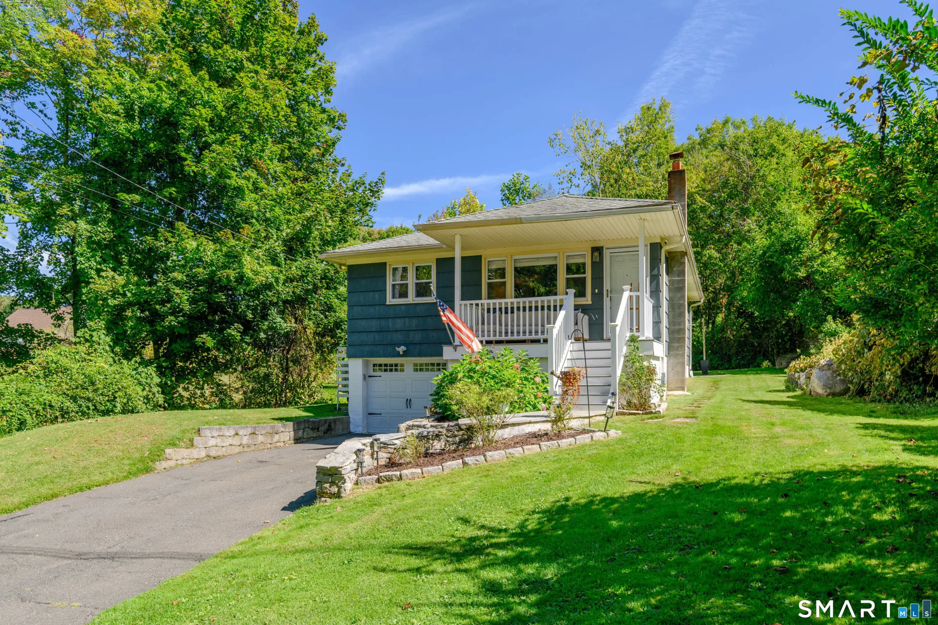 6 Merlin Avenue, New Fairfield, CT