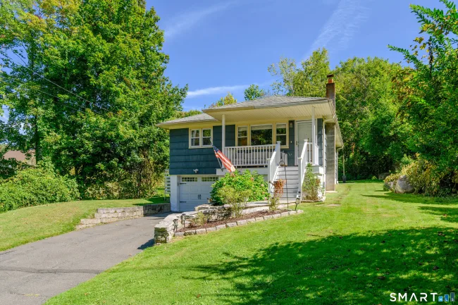 6 Merlin Avenue, New Fairfield, CT