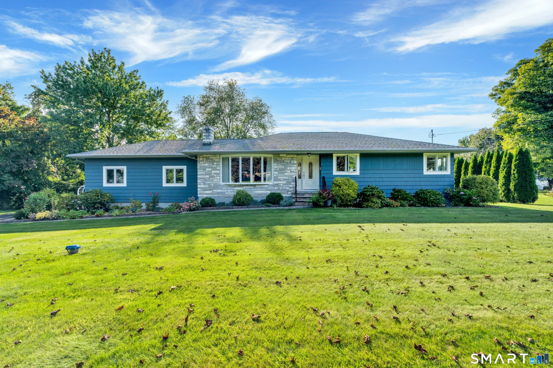 142 Lexington Drive, Watertown, CT