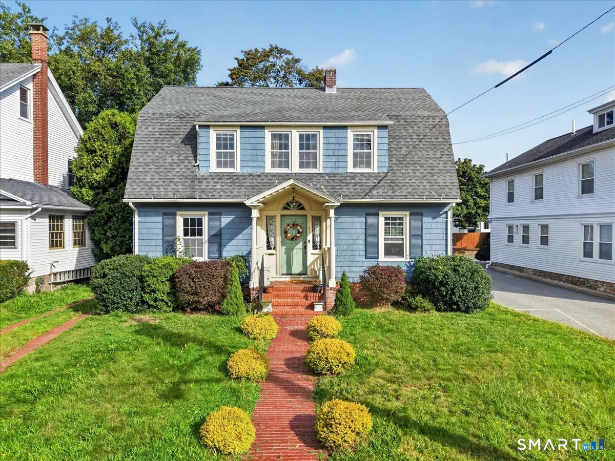 63 Faire Harbour Place, New London, CT