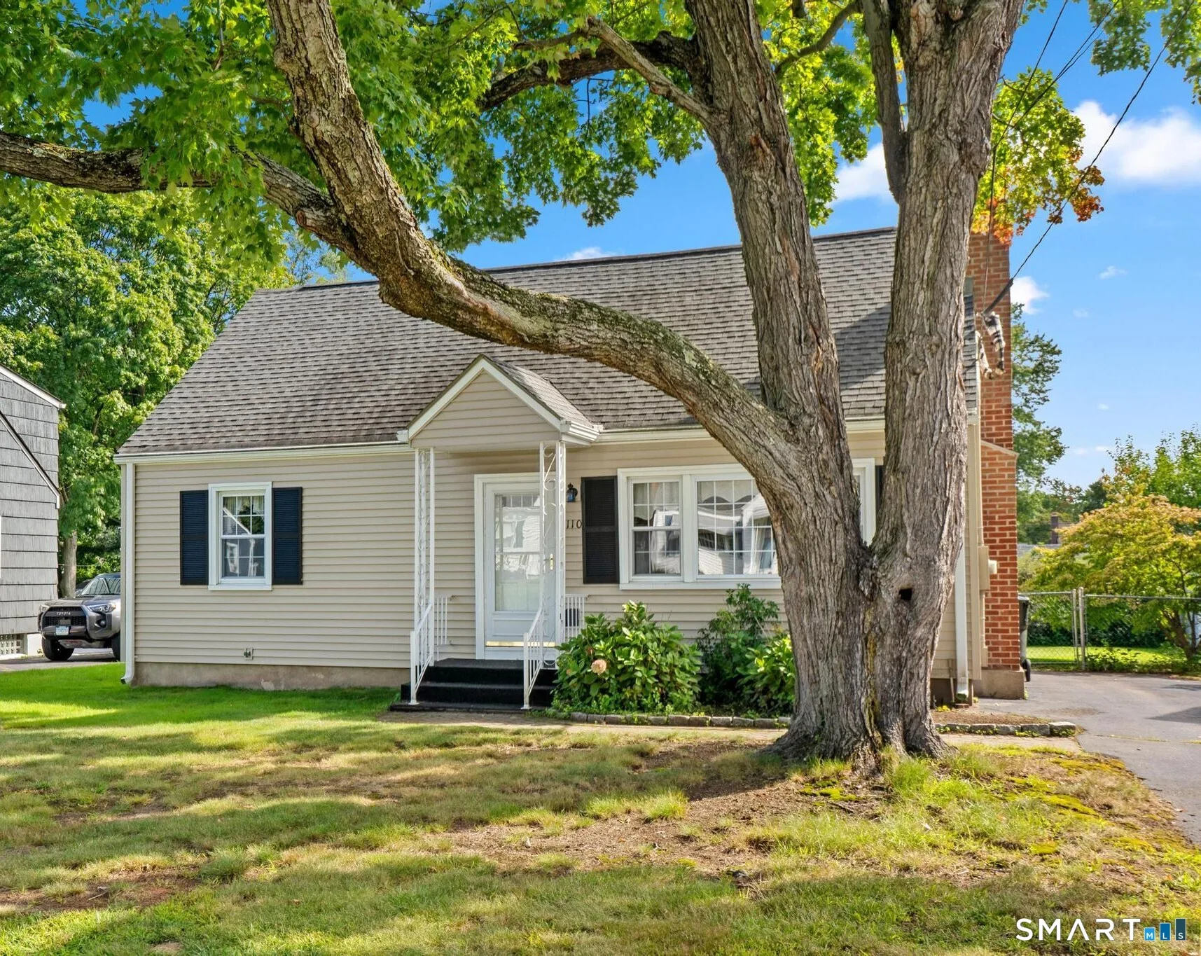 110 Randal Avenue, West Hartford, CT