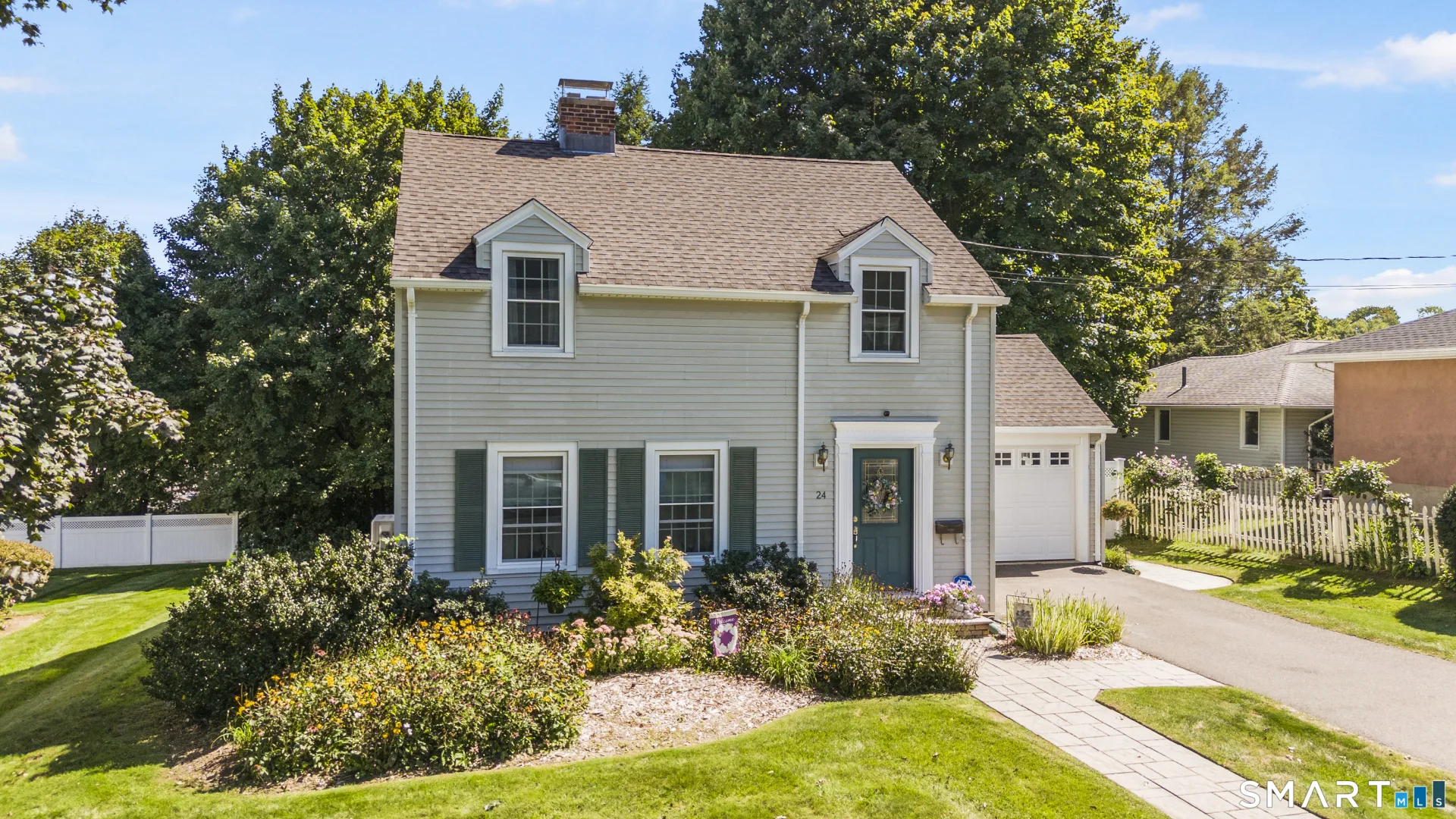 24 Herschel Avenue, Waterbury, CT