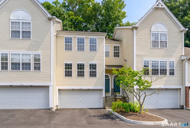 1703 Eaton Court #1703, Danbury, CT