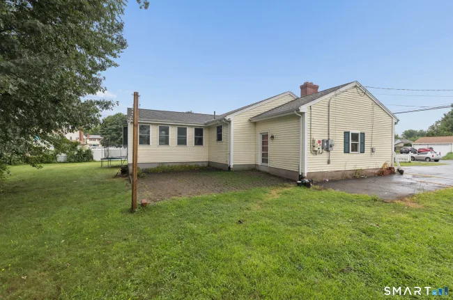 61 University Avenue, East Hartford, CT