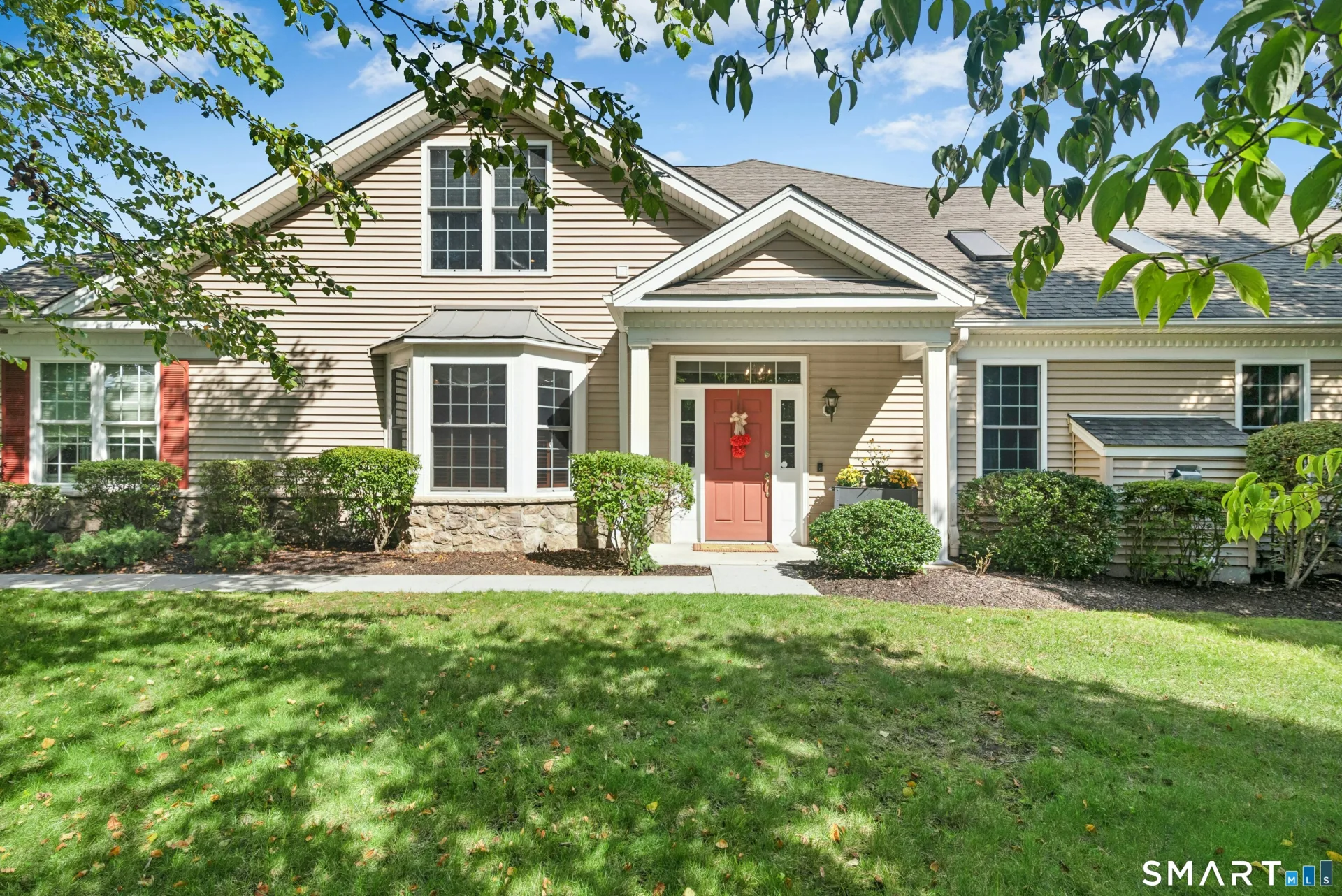 17 Watkins Drive #17, Newtown, CT