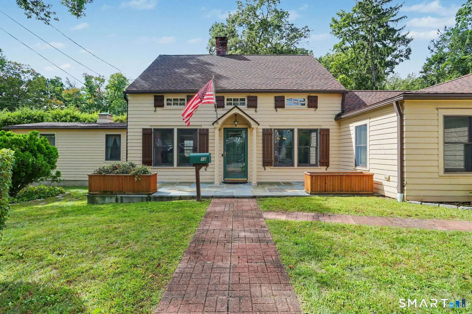 10 Hillwood Place, Norwalk, CT