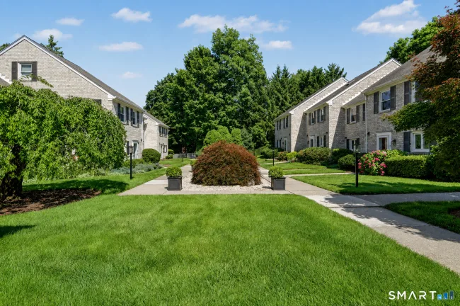 25 Indian Harbor Drive #3