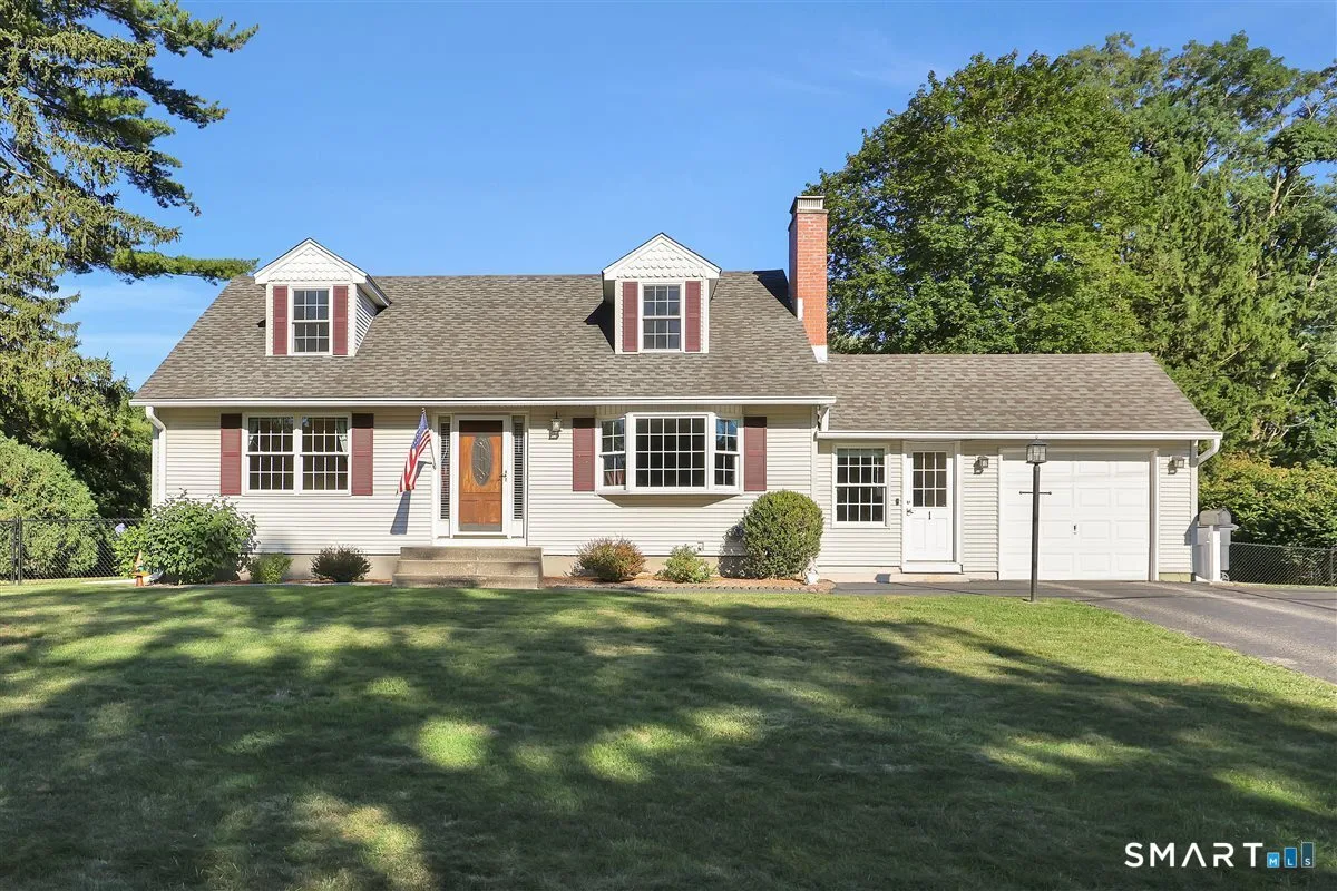 1 Homestead Drive, Enfield, CT