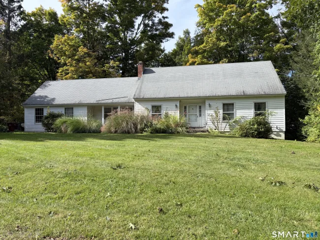 101 Partridgetown Road, Naugatuck, CT