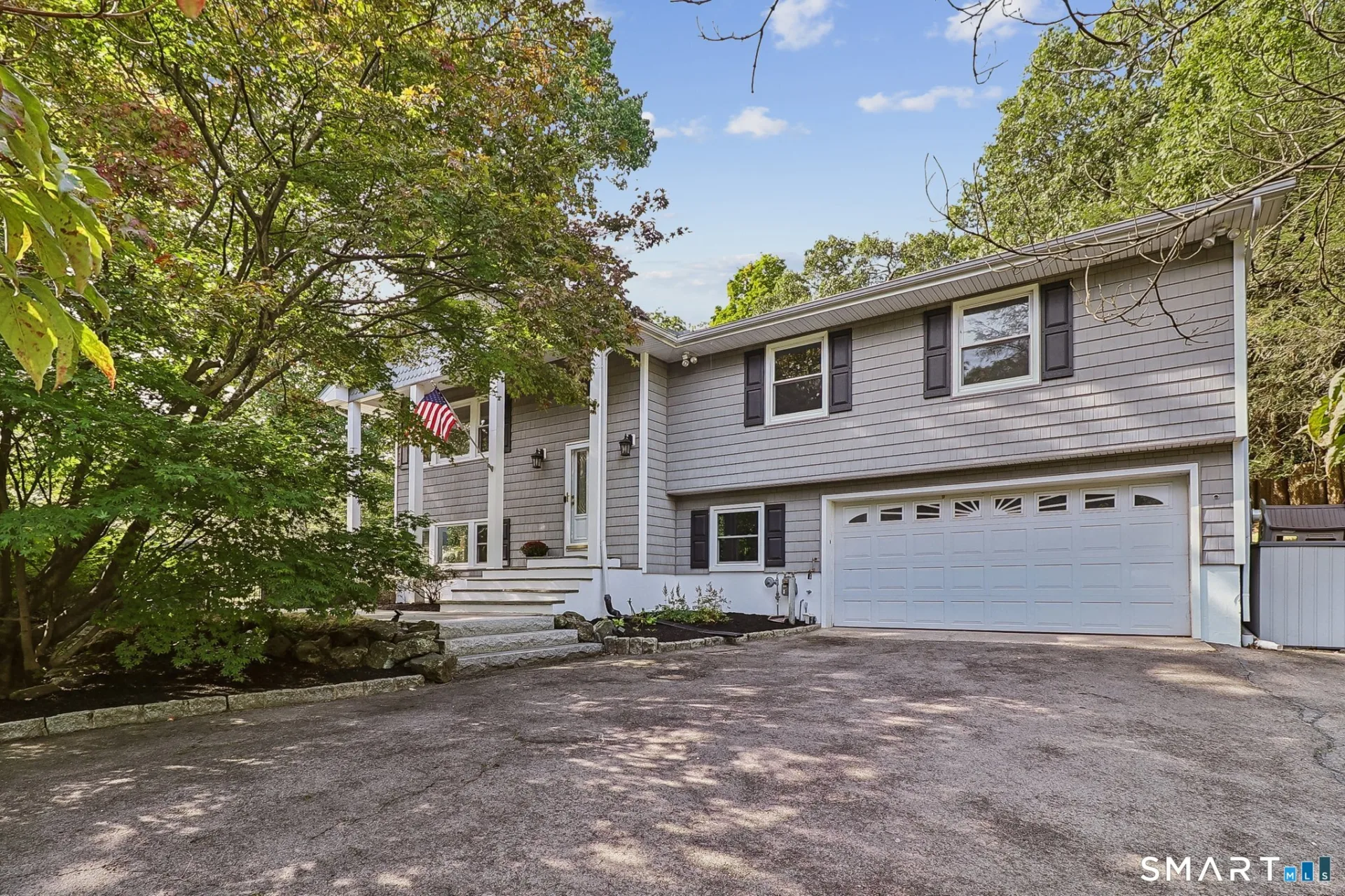 20 Thistle Lane, Greenwich, CT