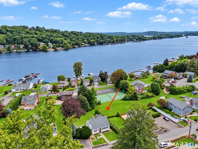 9 Candlewood Knolls Road