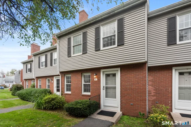 3 Barrington Drive #C