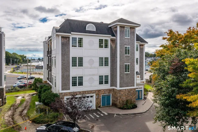 32 Shipyard Lane #C