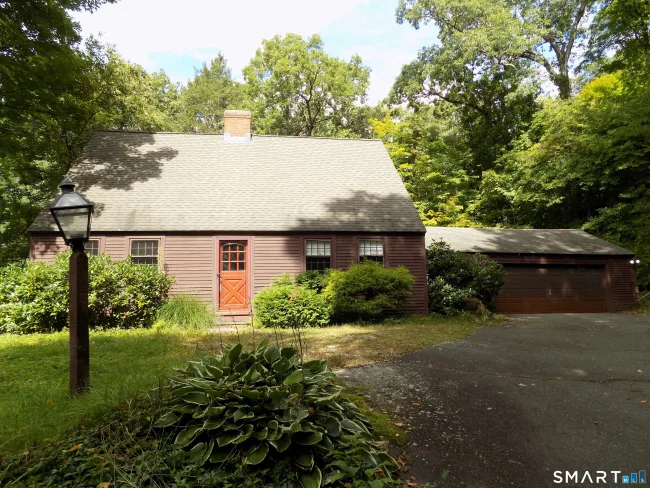 28 Forest Hills Drive, Farmington, CT