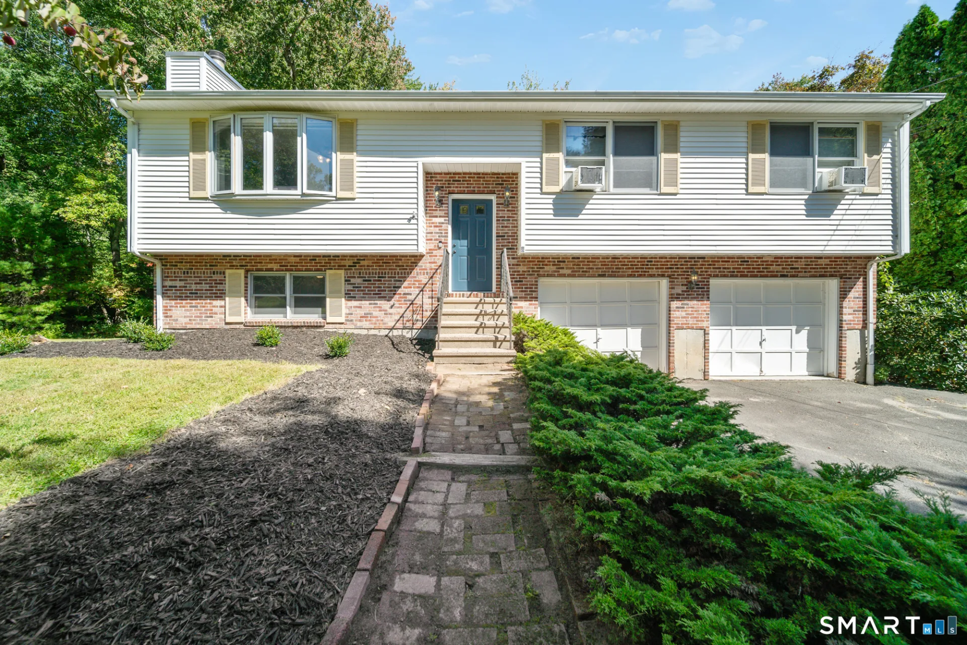 8 Wills Road, Newtown, CT