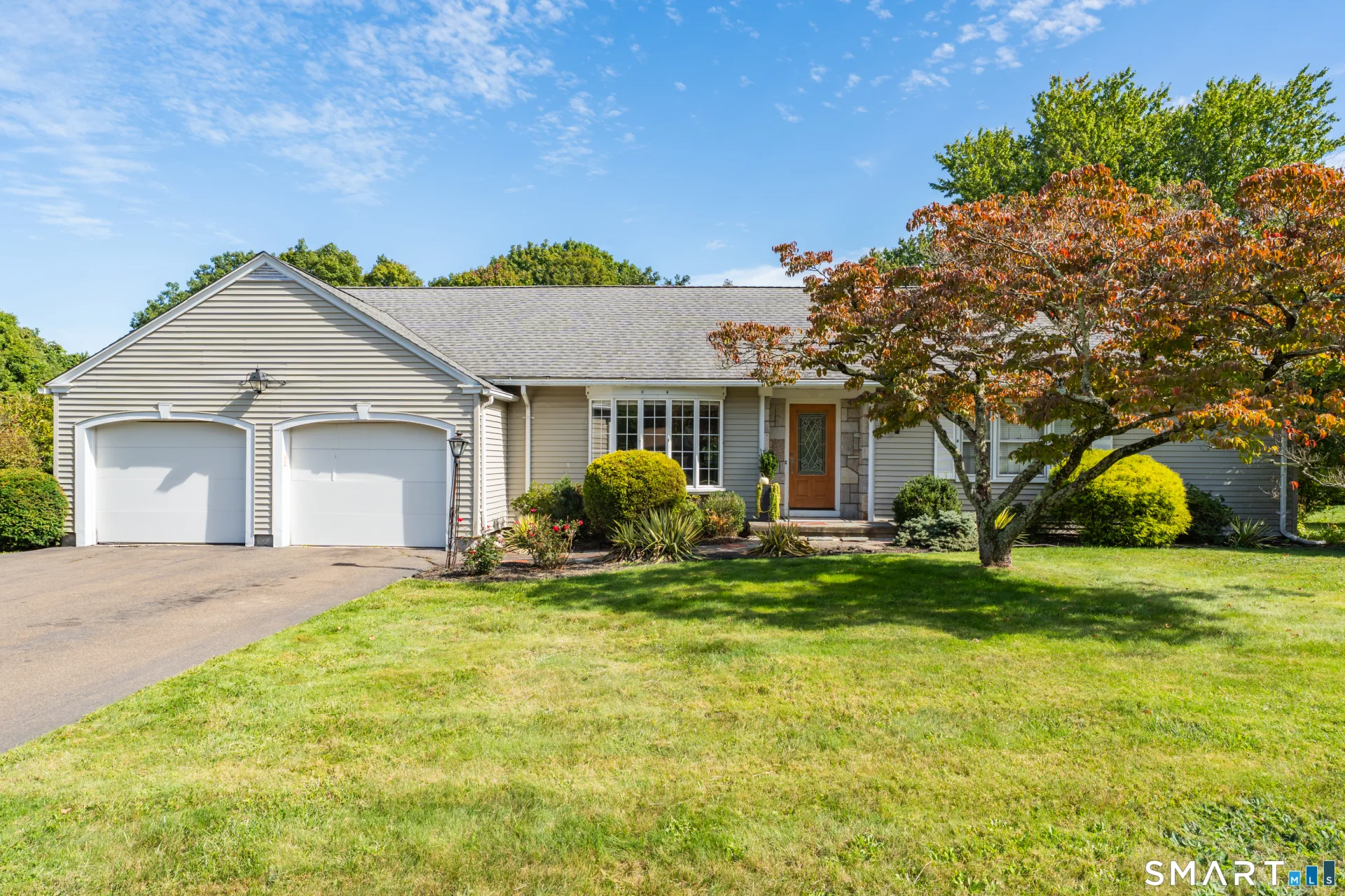 1085 Dunbar Hill Road, Hamden, CT
