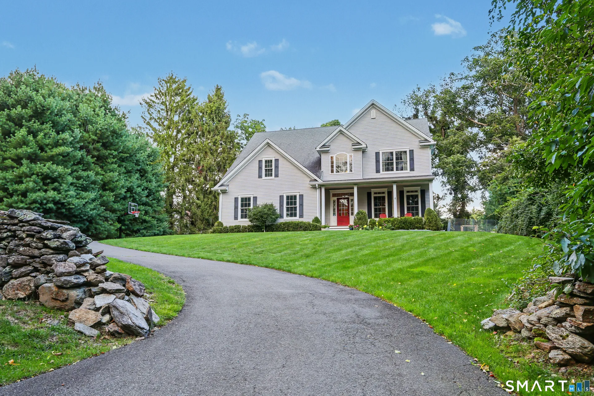 218 Stonehouse Road, Trumbull, CT