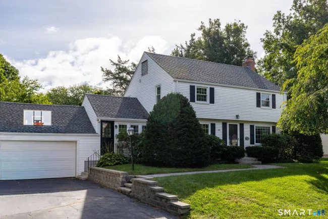 110 Richmond Lane, West Hartford, CT