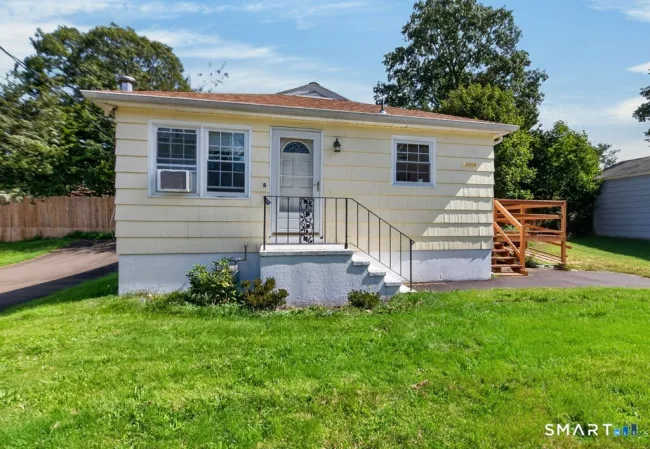 83 Catherine Street, East Haven, CT