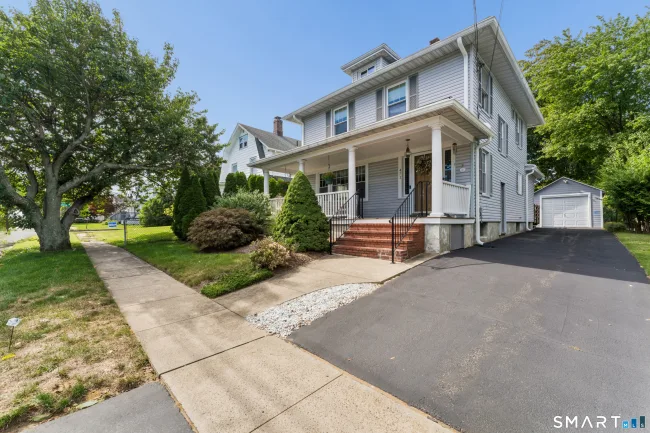 471 Housatonic Avenue, Stratford, CT