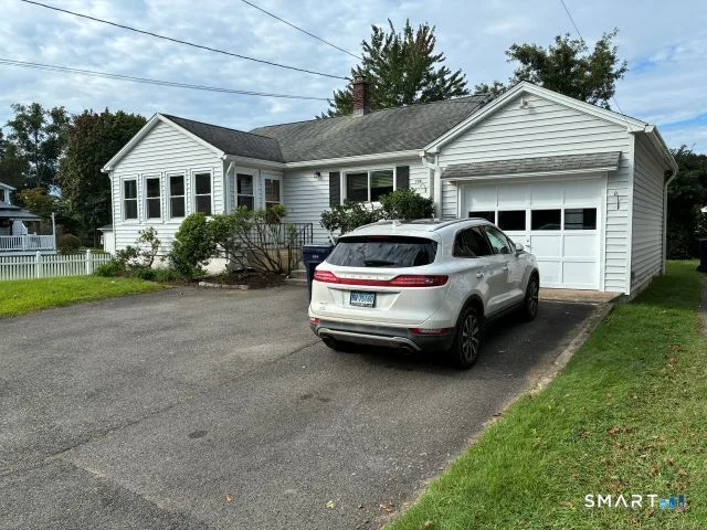104 Meadow Street, Seymour, CT