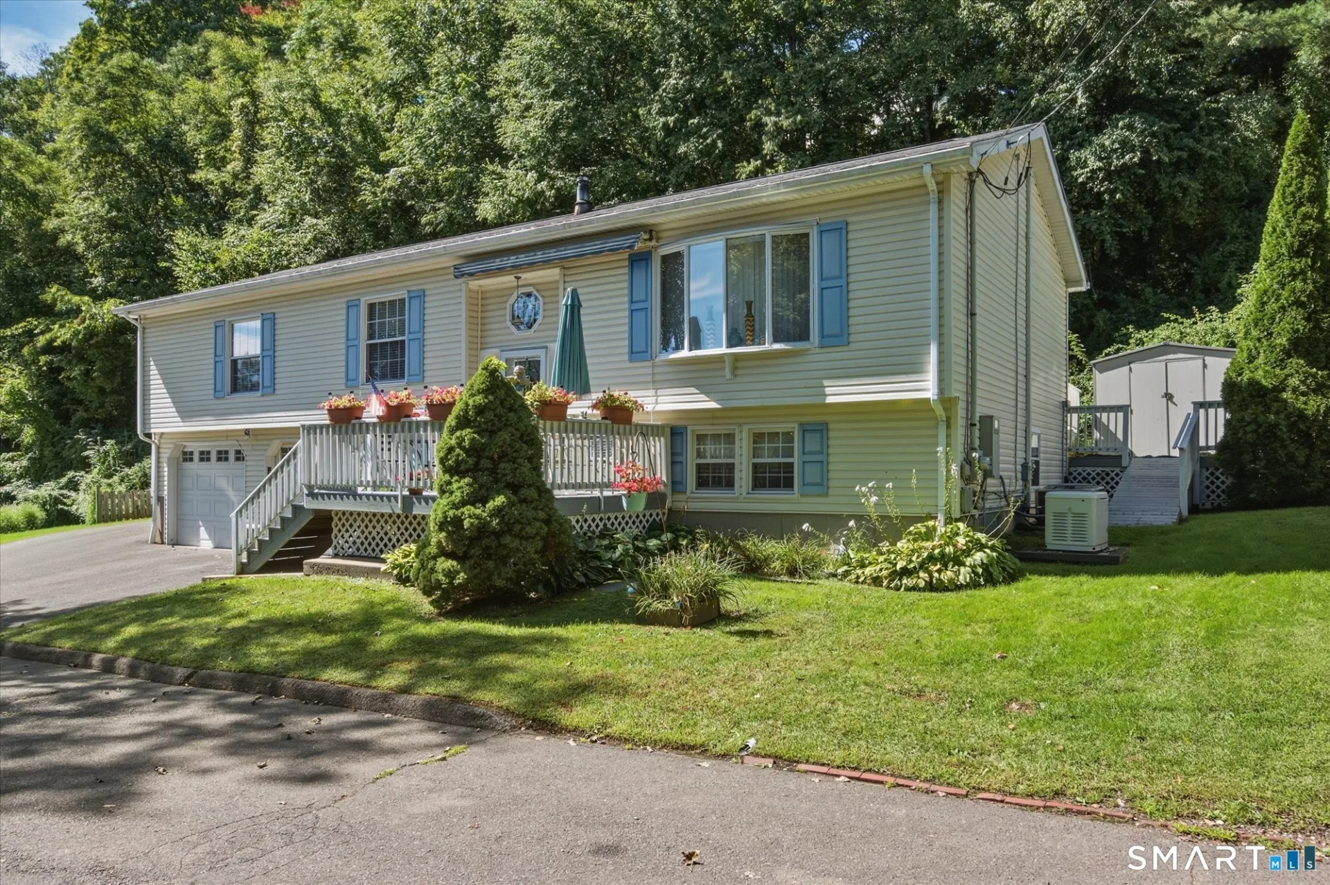 1190 North High Street, East Haven, CT