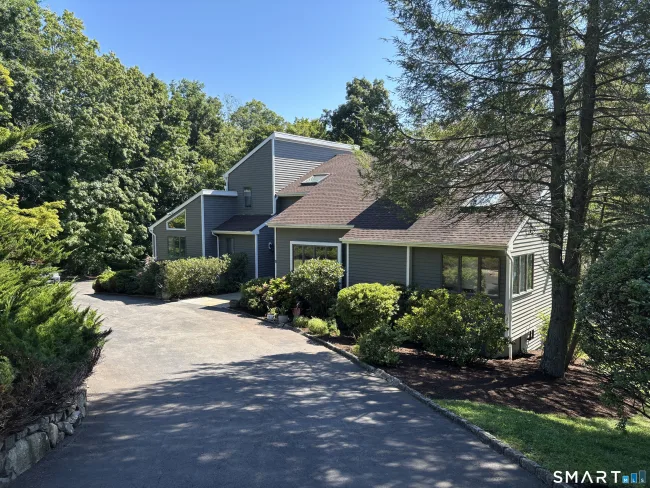 11 Soundview Farm,, Weston, CT