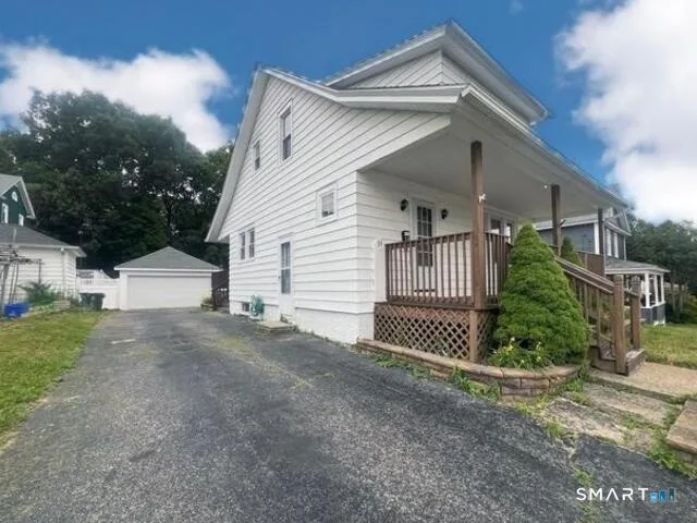 39 Geer Avenue