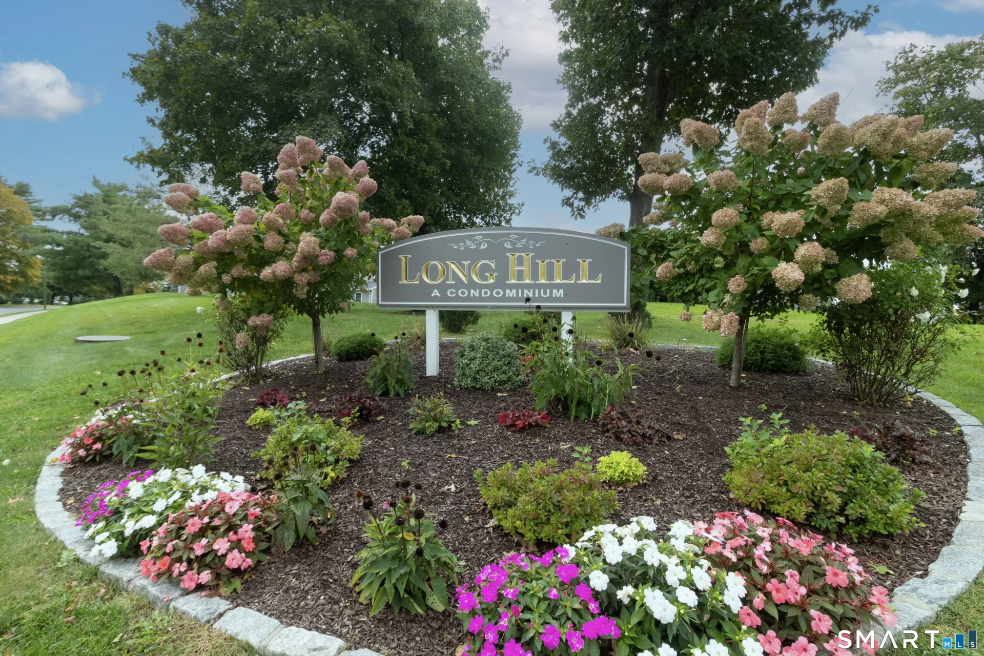 732 Long Hill Road #732, Middletown, CT