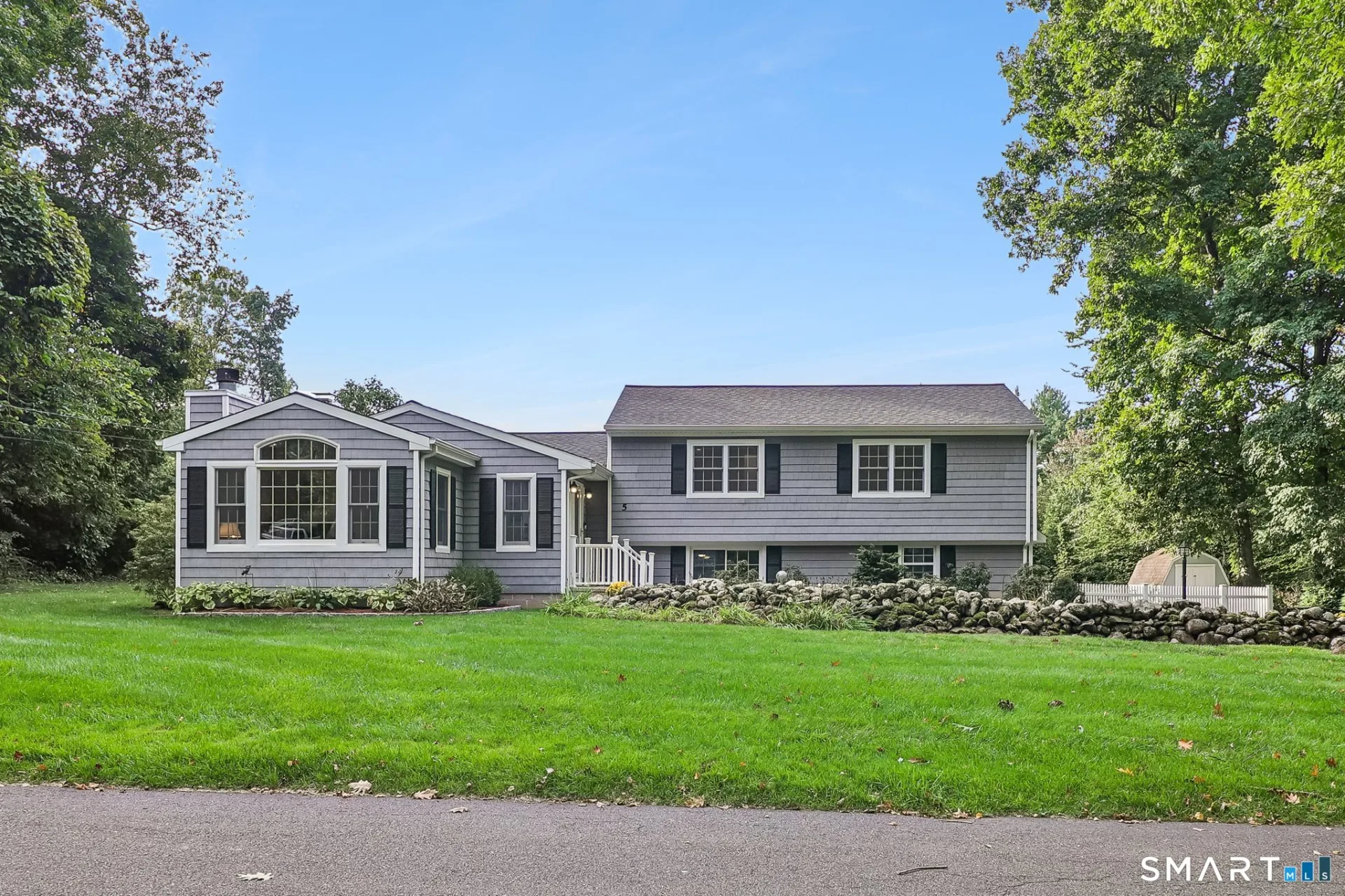5 Fox Den Road, Bethel, CT