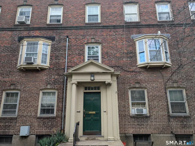 557 Wilmot Avenue #6, Bridgeport, CT