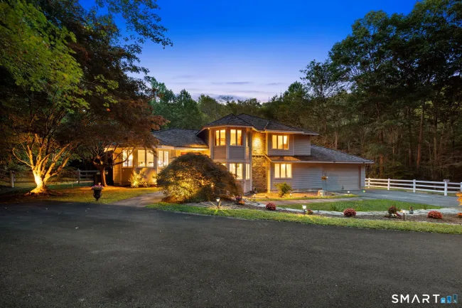 24 Roxbury Road
