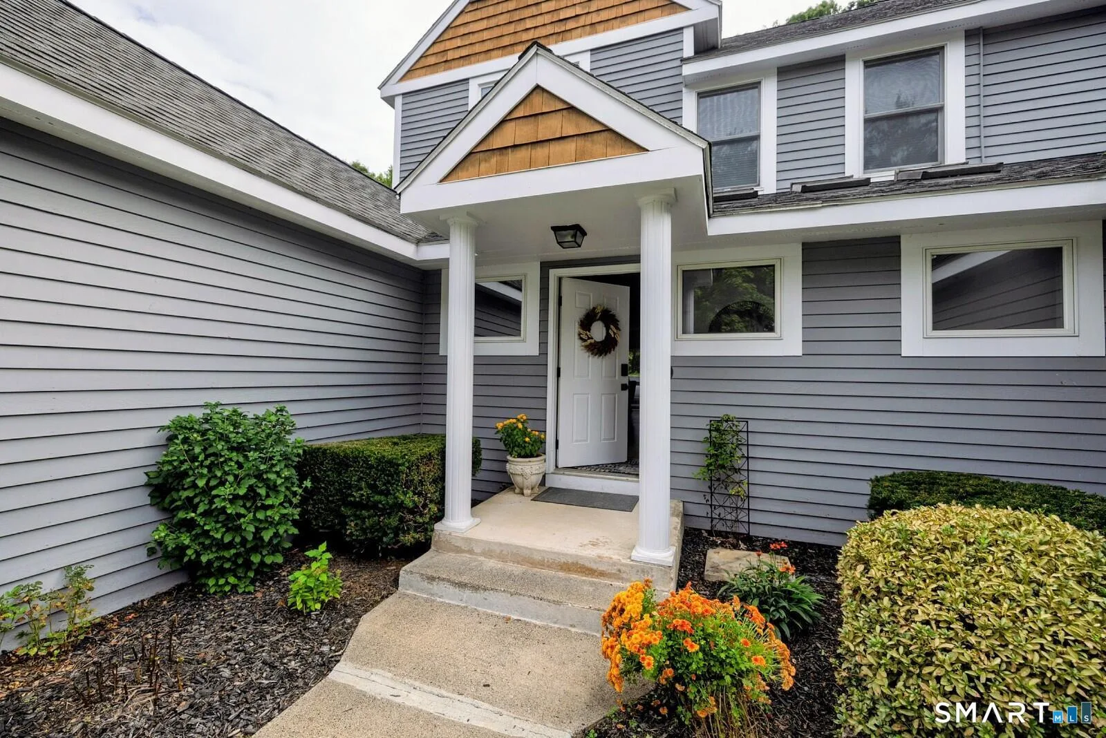 40 Riverwalk Drive, Simsbury, CT