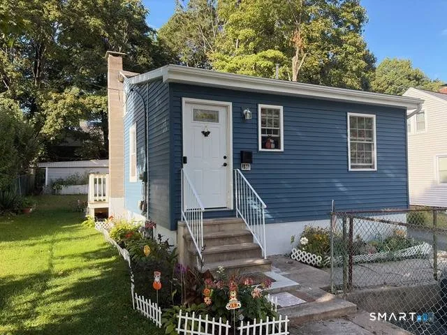 196 Frederick Street, Bristol, CT