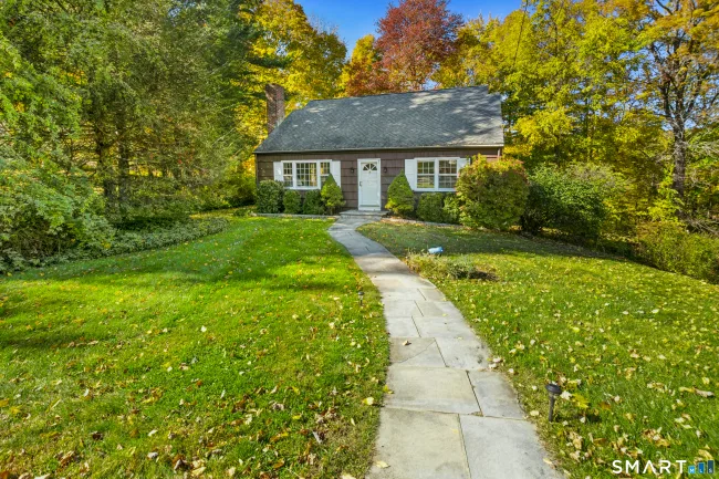 22 Ramapoo Hill Road