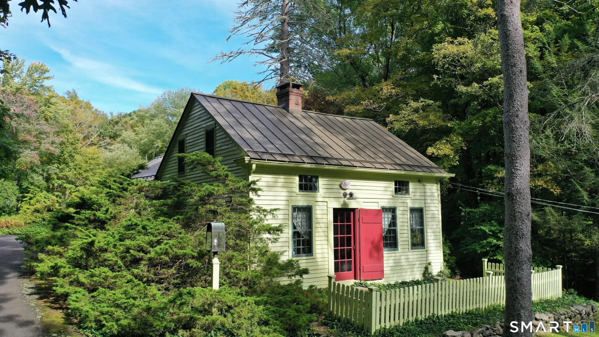 50 Southbury Road, Roxbury, CT