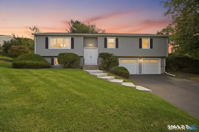 180 Country Hill Drive