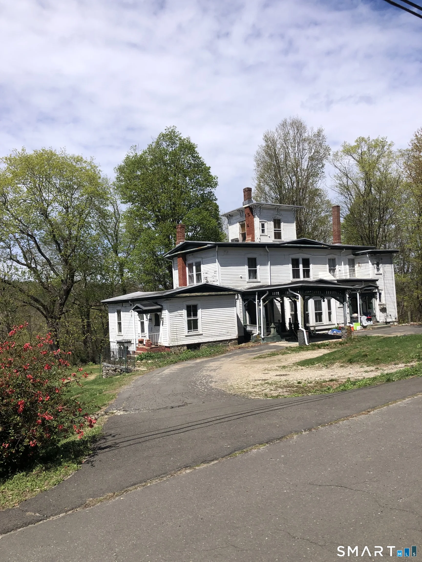 36 High Street, Canton, CT