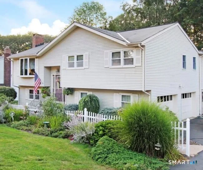 47 Sharon Drive
