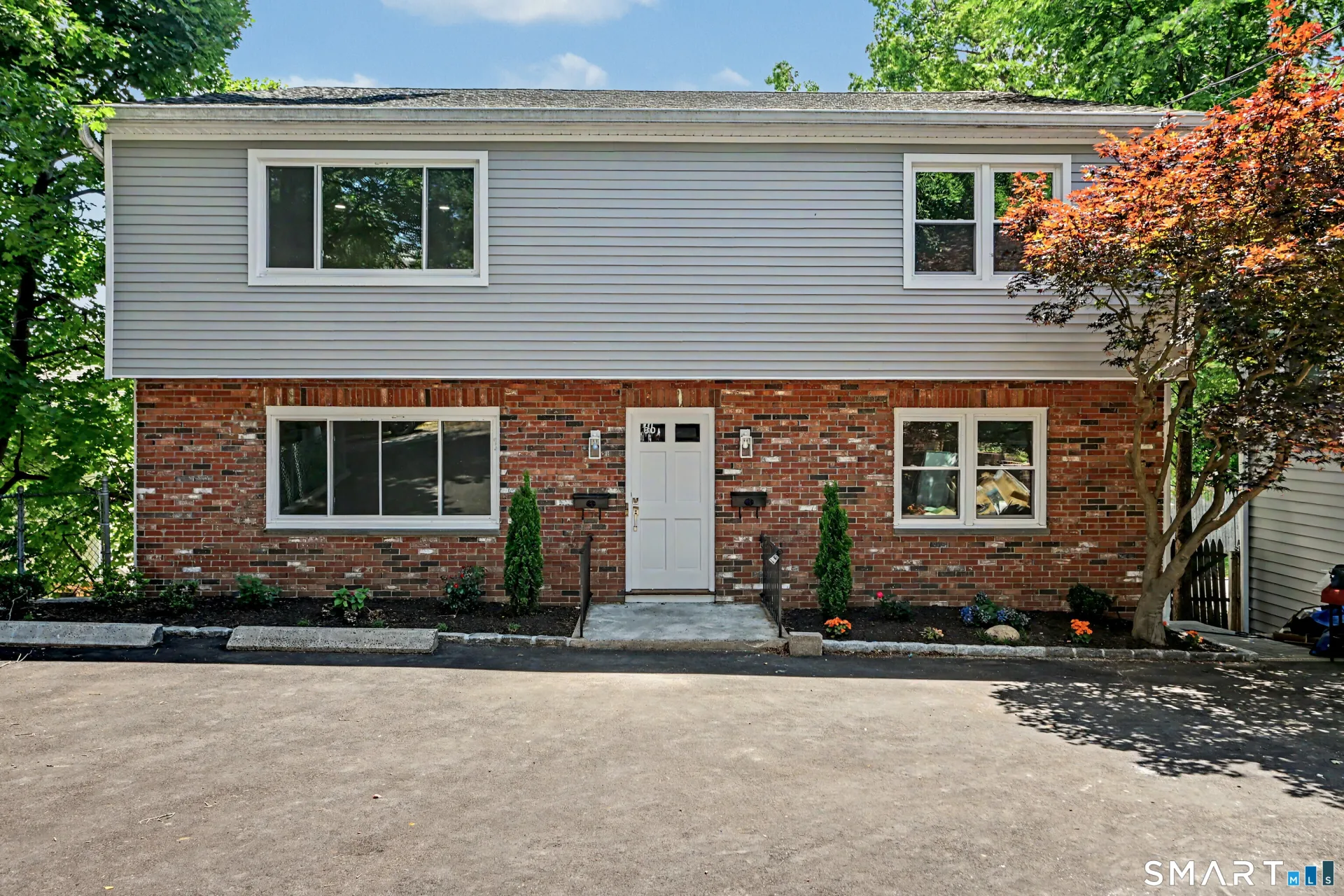 80 Coolidge Avenue, Stamford, CT