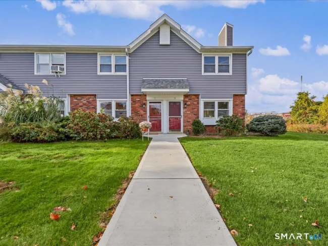 211 East Main Street #G78