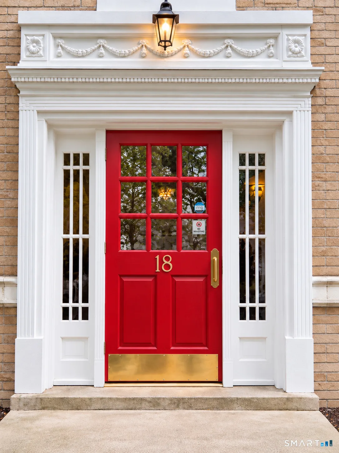 18 Robin Road #1, West Hartford, CT