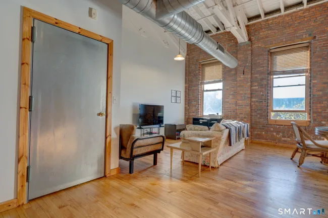 325 Lafayette Street #3302, Bridgeport, CT