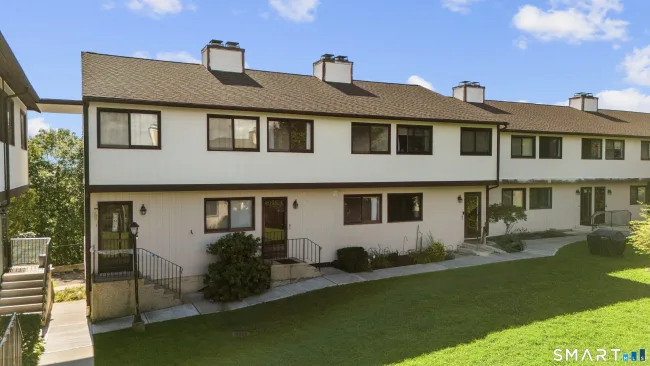 27 Crows Nest Lane #17G
