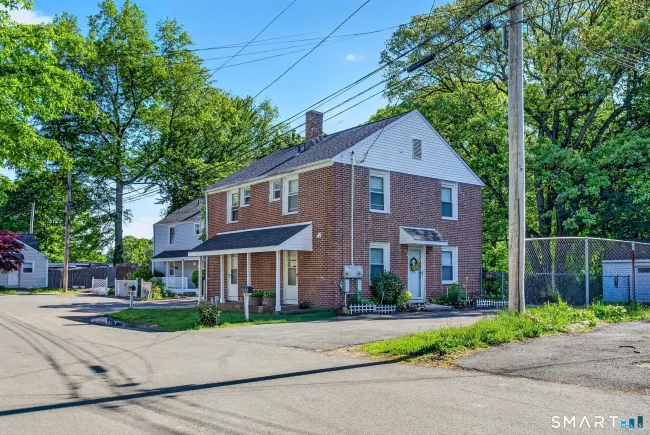 180 Dupont Place, Bridgeport, CT