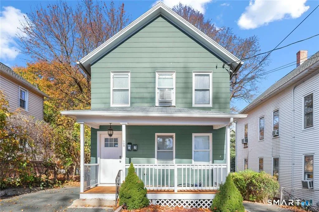 26 Grove Street, Ansonia, CT